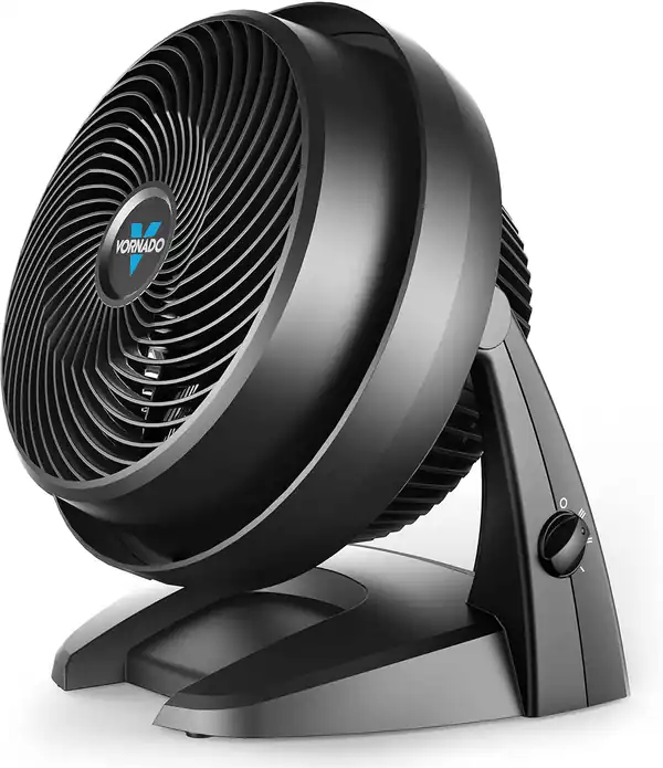  Vornado 630 Mid-Size Whole Room Air Circulator Fan for Home, 3 Speeds, Adjustable Tilt, Removable Grill, 9 Inch, Moves Air 70 Feet, Quiet Fan for Bedroom